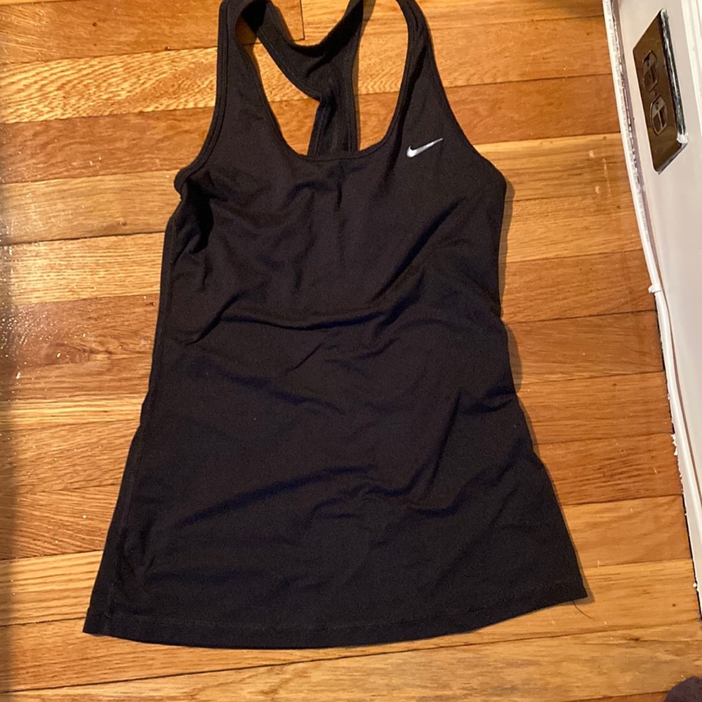 Black Nike tank